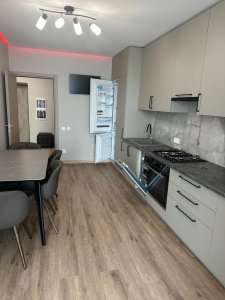 ������ 1 ʳ������ �������� �-��.������� �� DreamTown ����� ��������� ֳ�� 16000+�� �