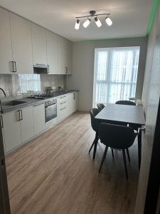 ������ 1 ʳ������ �������� �-��.������� �� DreamTown ����� ��������� ֳ�� 16000+�� �