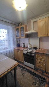 ������ 1 ʳ������ �������� �-�. ������������ ����� ֳ�� 9 500+��.� �����